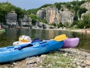 descente de l'ardèche en canoë kayak sur la rivière ardeche