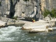 Passage d'un rapide en Canoë en Ardèche